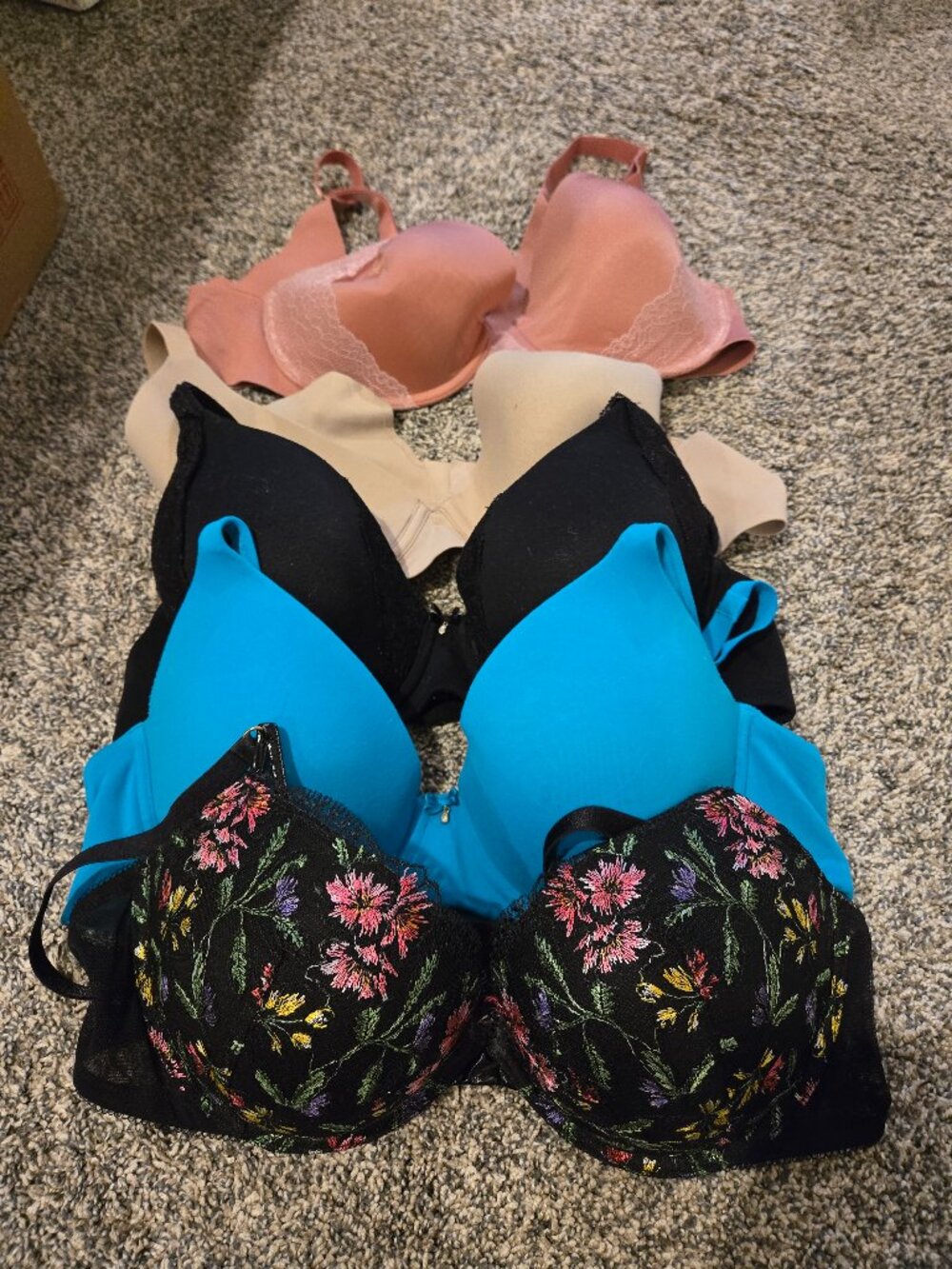 Lot of 5 Push Up Bras 38C Soma Victoria's Secret Aerie